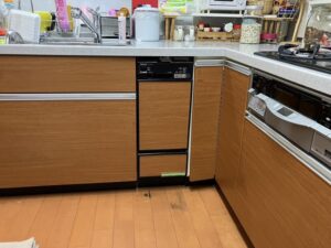 兵庫キッチン取付け隊　フロントオープン食洗機の工事　施工前
